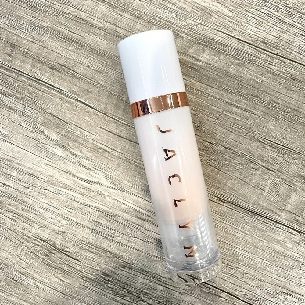 Jaclyn Skin Perfecting Blurring Tint in Fair